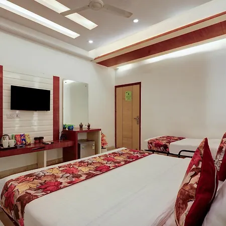 The Hindustan International - Traveller'S Choice Award 2025 Best Of Best Winning Hotel New Delhi Exterior photo