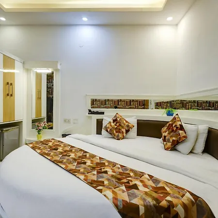 The Hindustan International - Traveller'S Choice Award 2025 Best Of Best Winning Hotel New Delhi Exterior photo