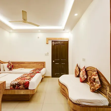 The Hindustan International - Traveller'S Choice Award 2025 Best Of Best Winning Hotel New Delhi Exterior photo