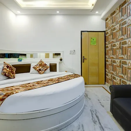 The Hindustan International - Traveller'S Choice Award 2025 Best Of Best Winning Hotel New Delhi Exterior photo