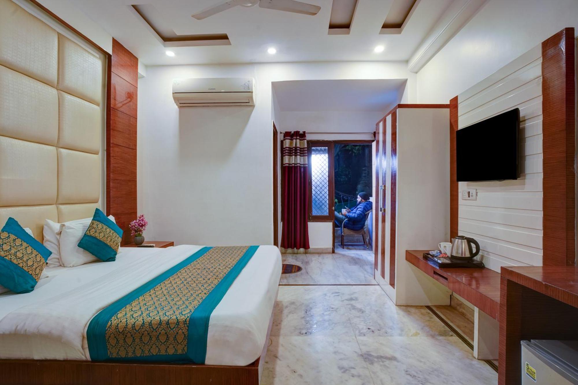Hotel The Hindustan International - Traveller's Choice Award 2025 Of Winning 4*