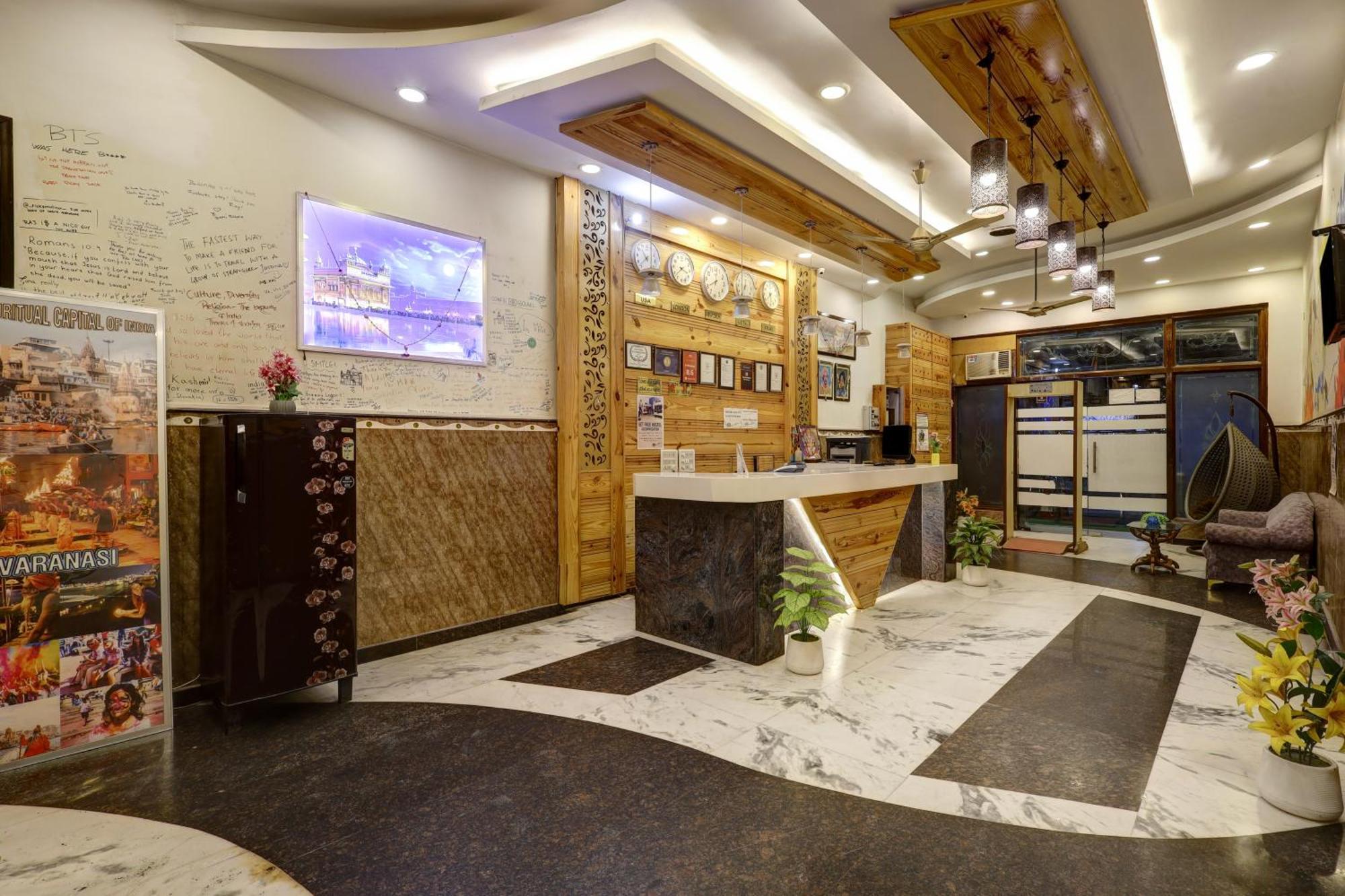 The Hindustan International - Traveller's Choice Award 2025 Of Winning 4* New Delhi