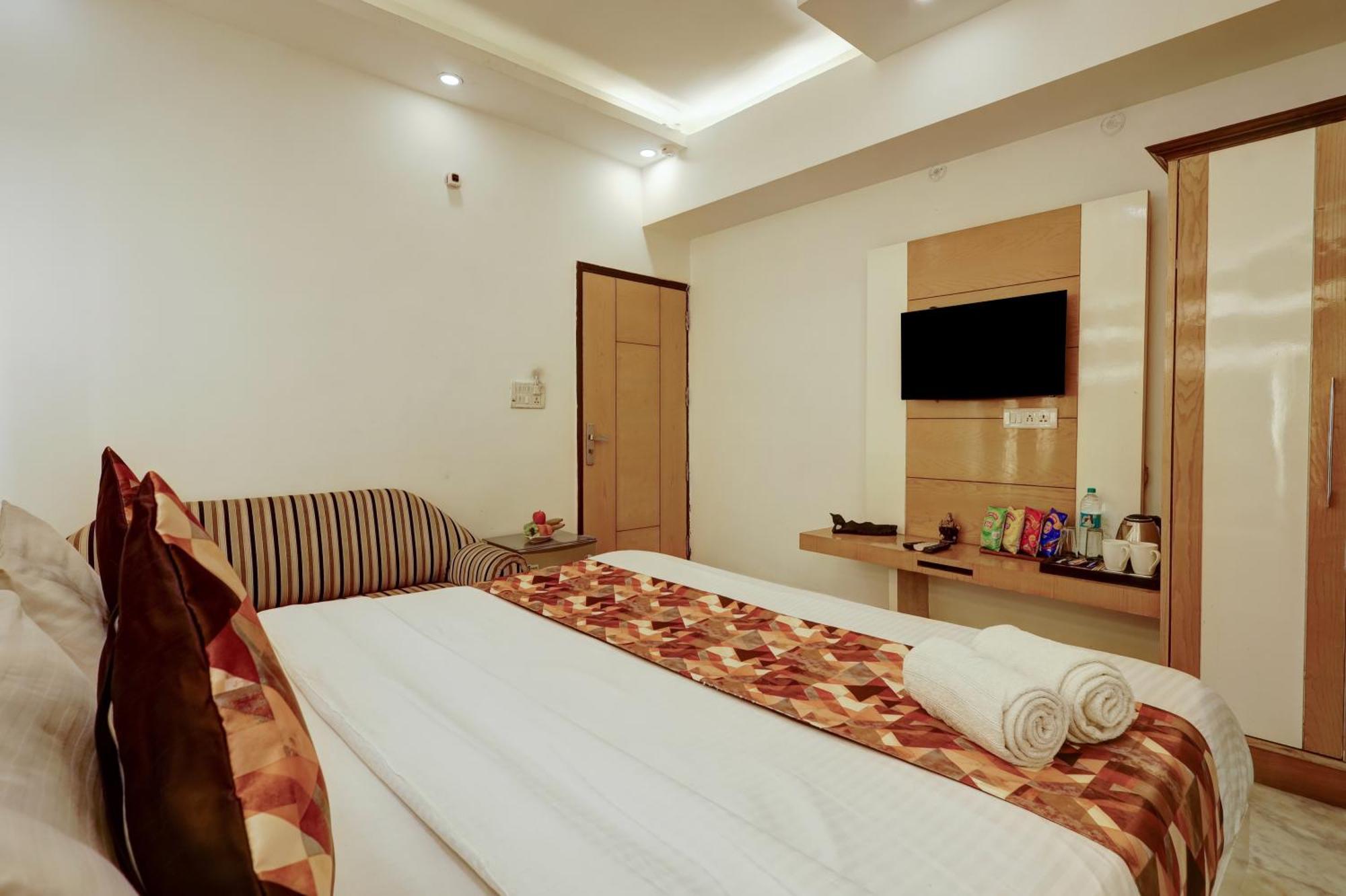 The Hindustan International - Traveller's Choice Award 2025 Of Winning New Delhi